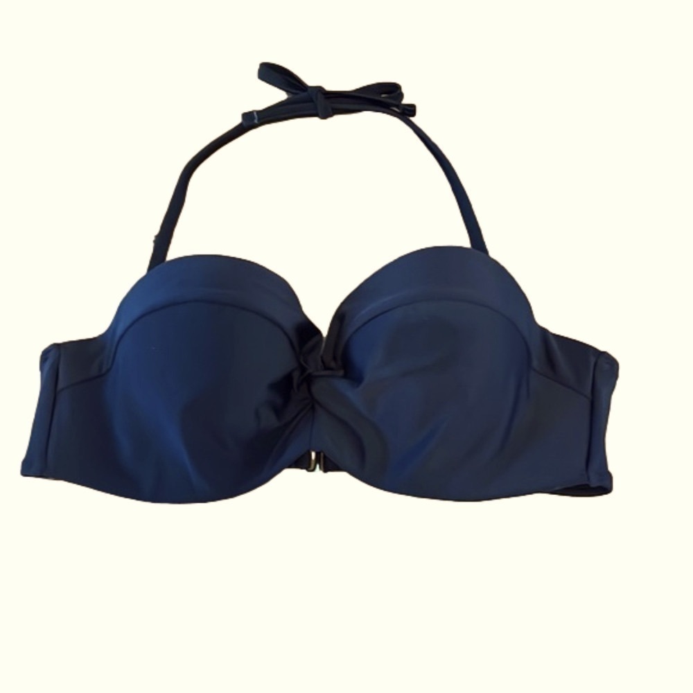 𝅺catalina bikini top, black, size medium (8-10, like new